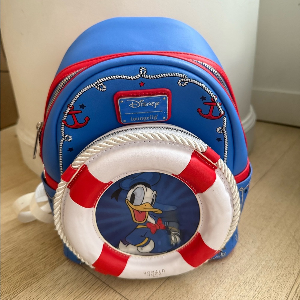 *NEW* Loungefly Lenticular Disney Donald Duck Backpack with tags